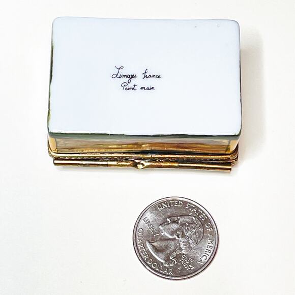 SOLd SOLD SOLD Limoges Box Wine Crate With Two Bottles Hand Painted Porcelain - Picture 4 of 4